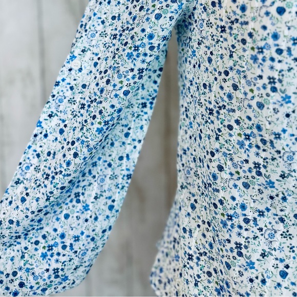 Mossimo | Blue Floral Cotton Blouse M – Cottagecore Boho Spring Top 🌿💙 - Picture 3 of 13